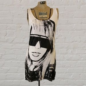 Touch Me Black White Retro 80s Girl Sunglasses Sleeveless Long Tank Top
